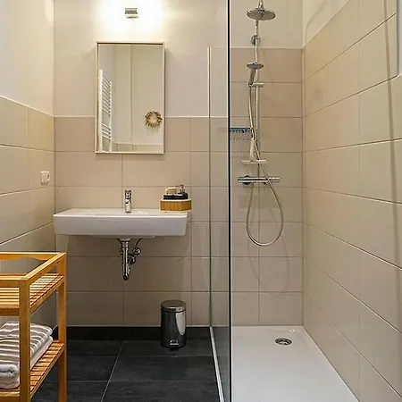 Apartment Auf Den Hoefen 02 *